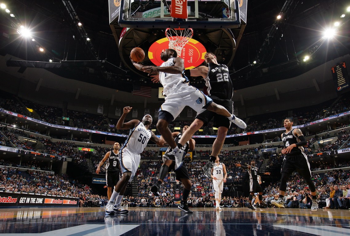 迈克尔·乔丹重返NBA成为解说员引发热议！