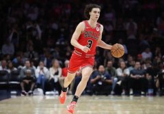 吉迪透露NBA薪水发放方式 每两周发放一次