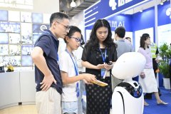 校外教育传递新风向暑期吹起“科技体育风”
