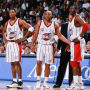 NBA东西部季后赛决赛战犹酣 NBA各队换帅忙